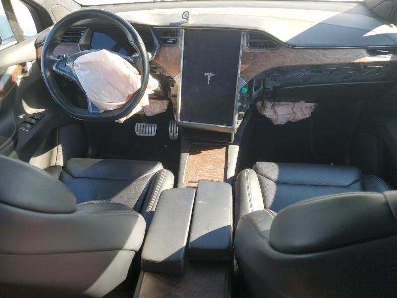 2018 TESLA MODEL X - 5YJXCBE45JF104239 | SeoVin.biz
