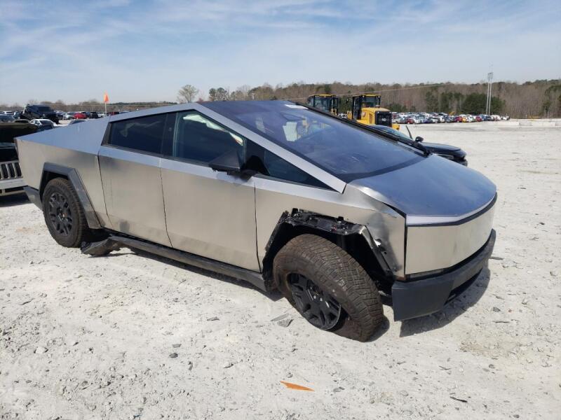 2024 TESLA CYBERTRUCK - 7G2CEHED5RA040883 | SeoVin.biz