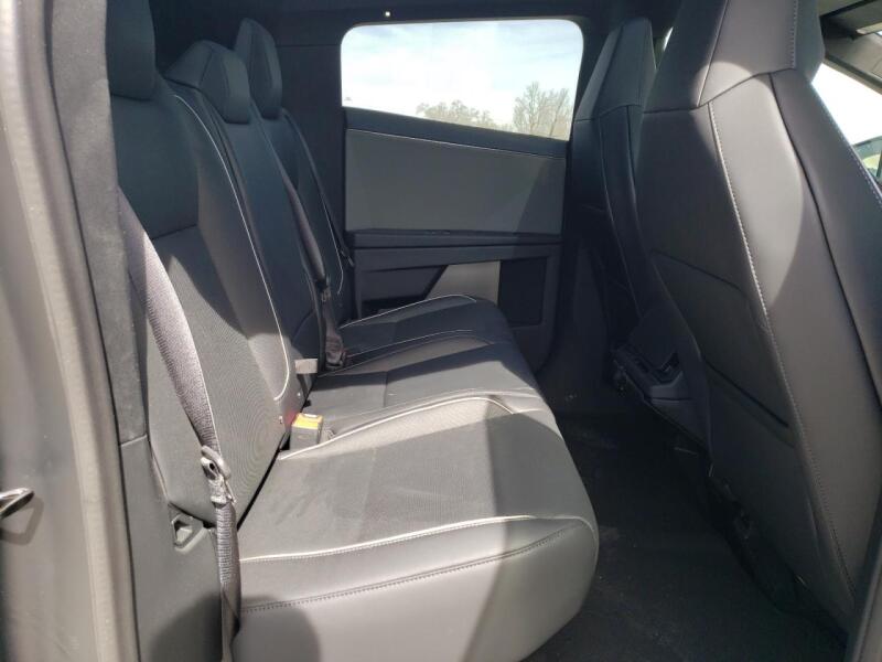 2024 TESLA CYBERTRUCK - 7G2CEHED5RA040883 | SeoVin.biz