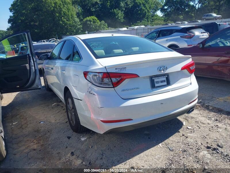 2015 HYUNDAI SONATA SE - 5NPE24AF6FH244466 | SeoVin.biz