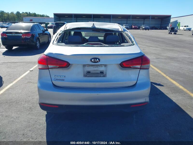 2018 KIA FORTE LX - 3KPFK4A79JE198500 | SeoVin.biz