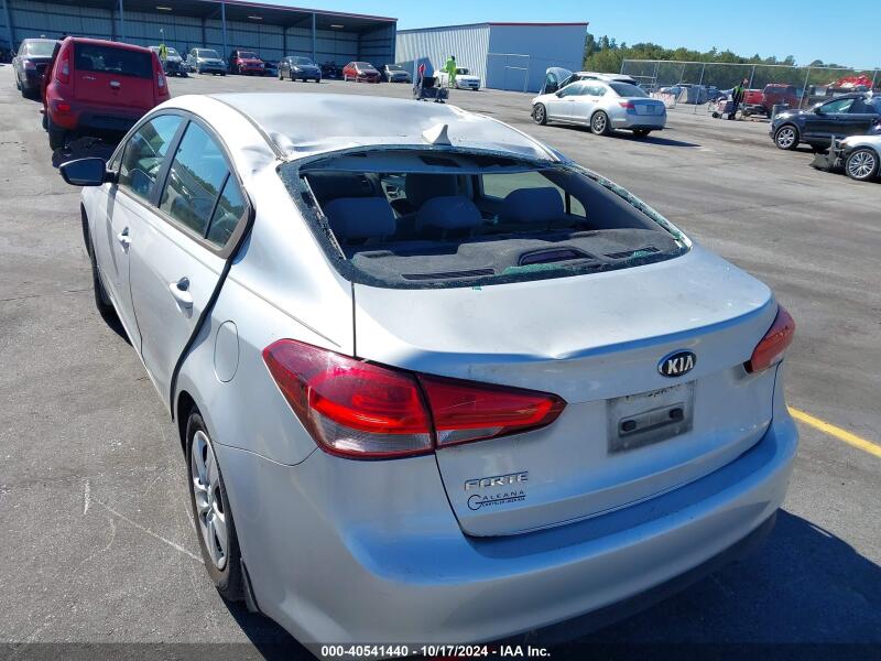 2018 KIA FORTE LX - 3KPFK4A79JE198500 | SeoVin.biz