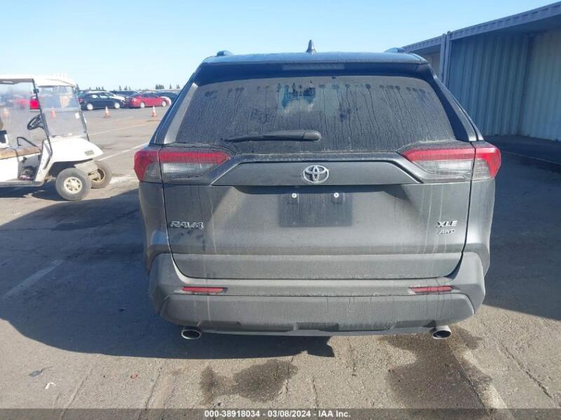 2021 TOYOTA RAV4 XLE - 2T3P1RFV8MC226177 | SeoVin.biz