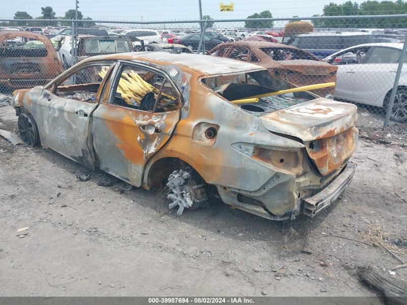 2021 TOYOTA CAMRY LE - 4T1C11AK0MU568355 | SeoVin.biz