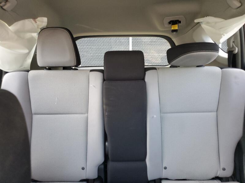 2017 TOYOTA RAV4 XLE - 2T3RFREV6HW662879 | SeoVin.biz