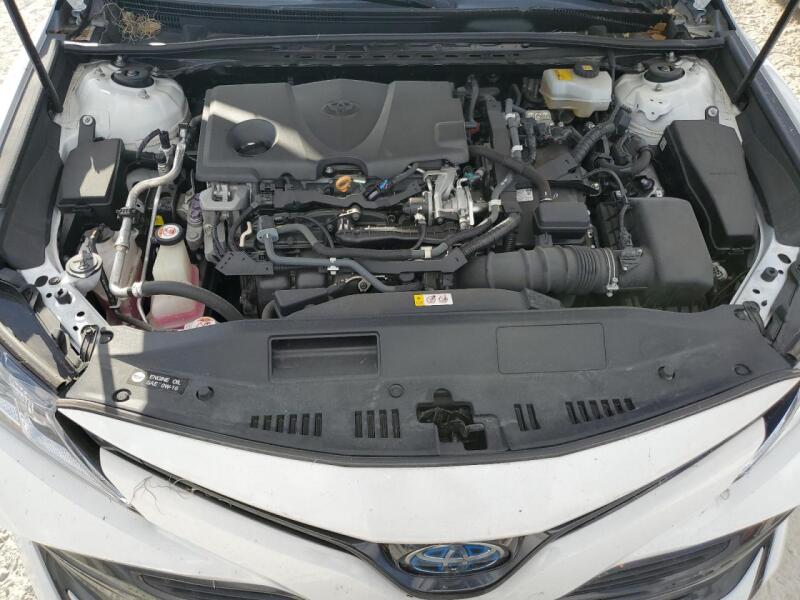 2018 TOYOTA CAMRY LE - 4T1B31HK5JU001677 | SeoVin.biz