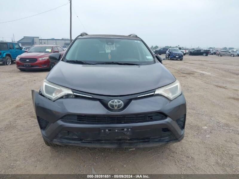 2017 TOYOTA RAV4 LE - JTMZFREV9HJ125308 | SeoVin.biz