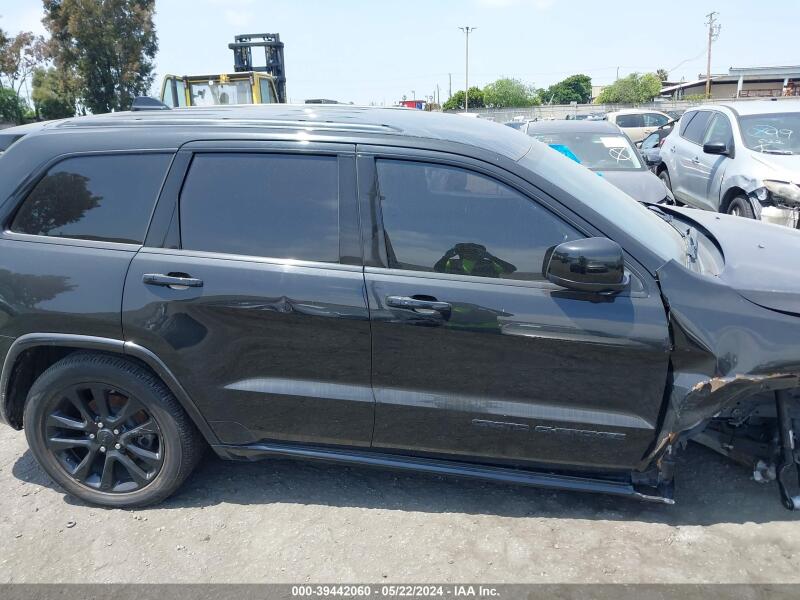 2017 JEEP GRAND CHEROKEE ALTITUDE 4X2 - 1C4RJEAG9HC745773 | SeoVin.biz