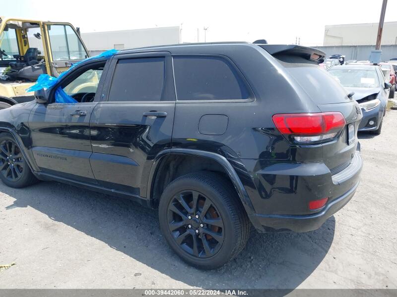2017 JEEP GRAND CHEROKEE ALTITUDE 4X2 - 1C4RJEAG9HC745773 | SeoVin.biz