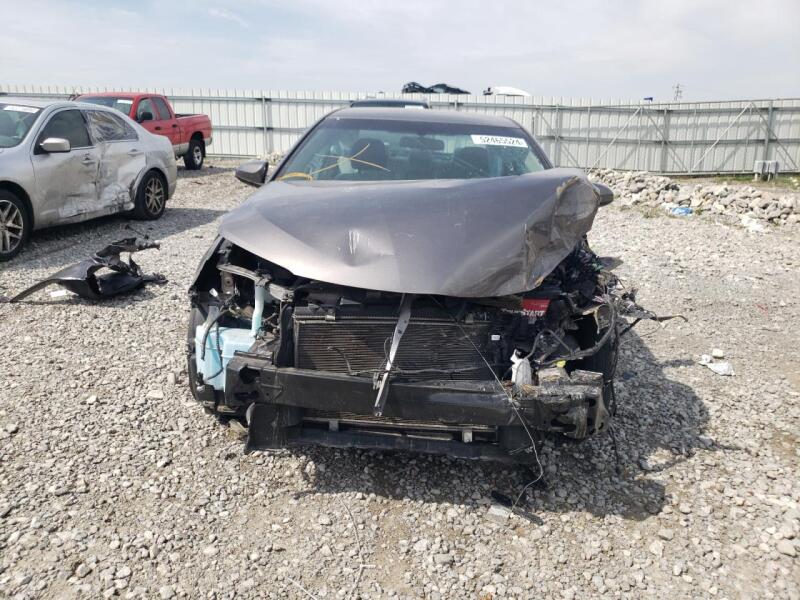 2017 TOYOTA CAMRY LE - 4T1BF1FKXHU327916 | SeoVin.biz