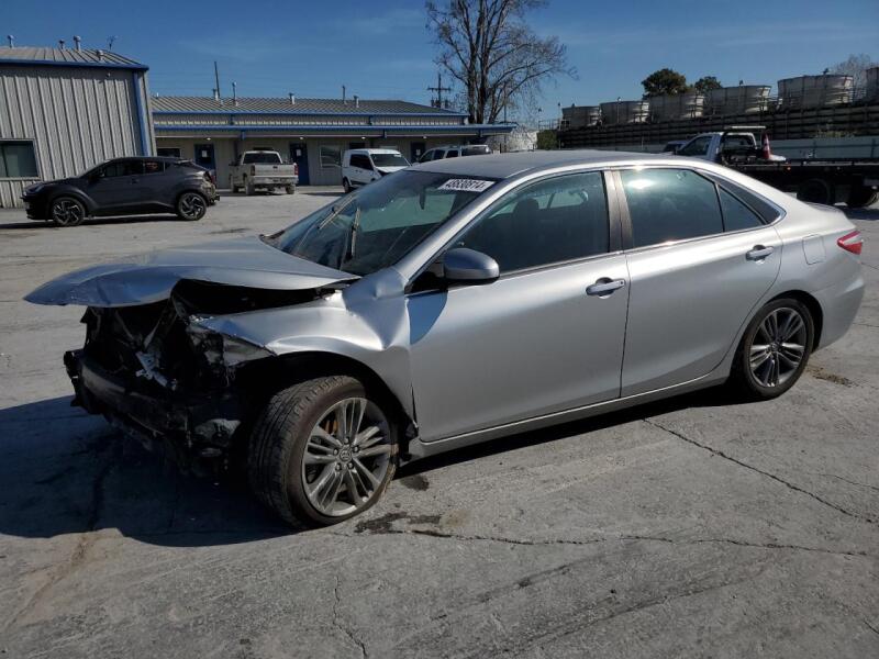 2017 TOYOTA CAMRY LE - 4T1BF1FKXHU338902 | SeoVin.biz