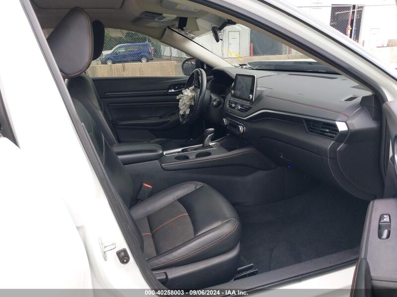2019 NISSAN ALTIMA 2.5 SR - 1N4BL4CW7KC248079 | SeoVin.biz