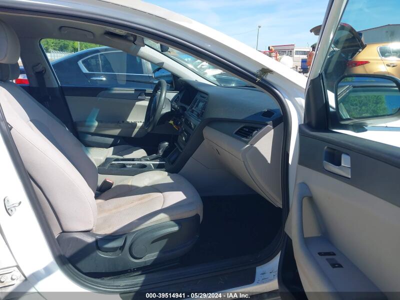 2016 HYUNDAI SONATA - 5NPE24AF3GH417636 | SeoVin.biz