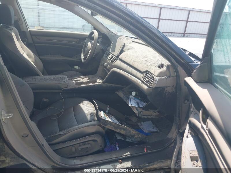 2018 HONDA ACCORD EX-L 2.0T - 1HGCV2F56JA008260 | SeoVin.biz