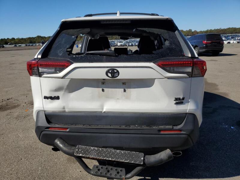 2019 TOYOTA RAV4 XLE PREMIUM - JTMA1RFV4KD504507 | SeoVin.biz