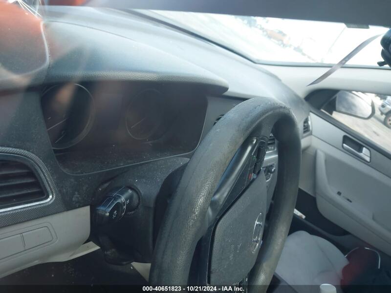 2016 HYUNDAI SONATA SE - 5NPE24AF4GH303564 | SeoVin.biz