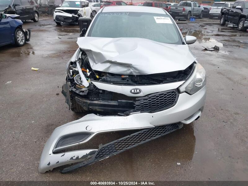 2016 KIA FORTE LX - KNAFX4A65G5437941 | SeoVin.biz