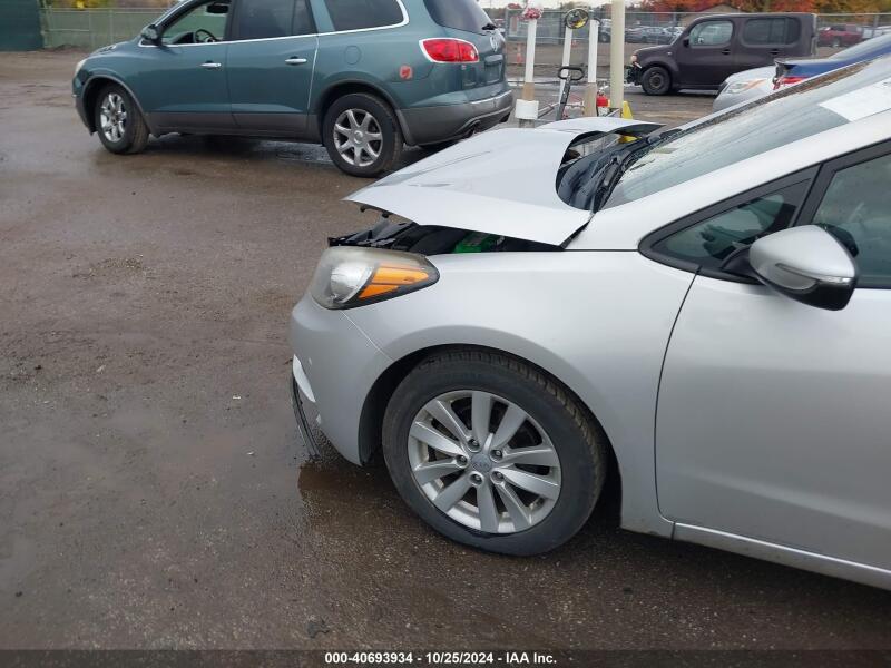 2016 KIA FORTE LX - KNAFX4A65G5437941 | SeoVin.biz