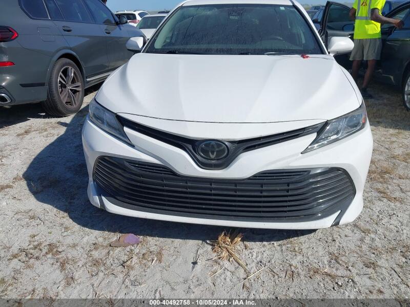2020 TOYOTA CAMRY LE - 4T1C11AK6LU954101 | SeoVin.biz