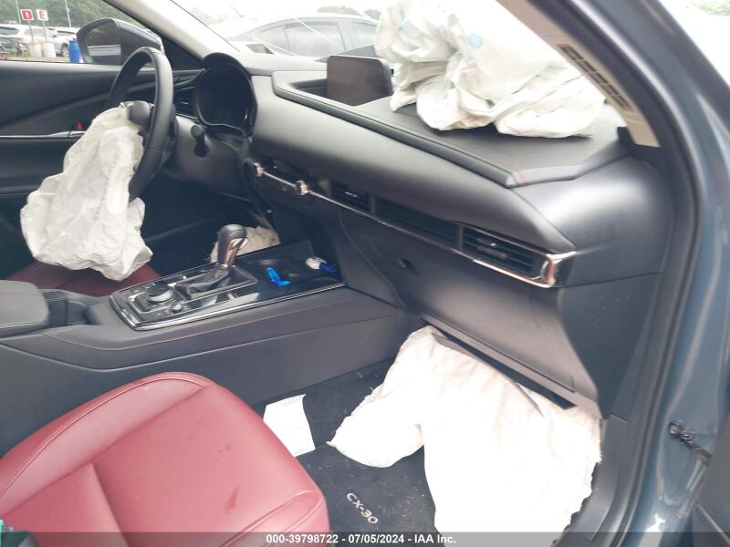 2023 MAZDA CX-30 2.5 S CARBON EDITION - 3MVDMBCM7PM584063 | SeoVin.biz