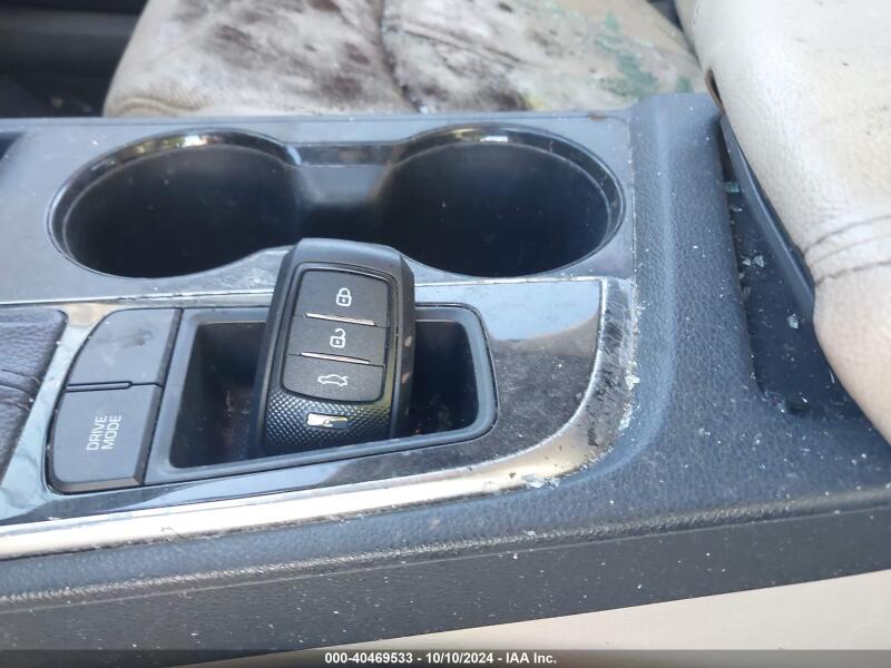 2015 HYUNDAI SONATA LIMITED - 5NPE34AF7FH030812 | SeoVin.biz