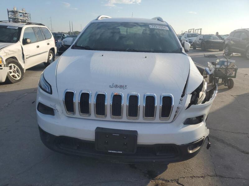 2016 JEEP CHEROKEE LATITUDE - 1C4PJLCS5GW201491 | SeoVin.biz