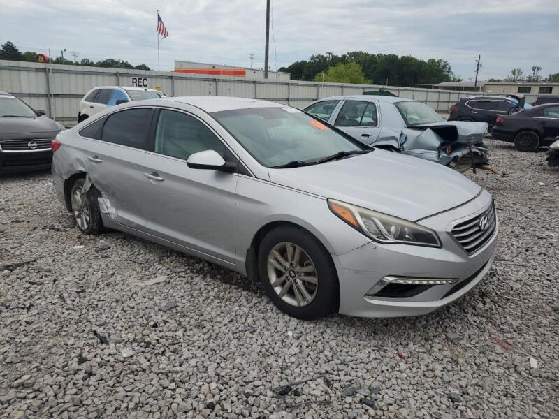 2015 HYUNDAI SONATA SE - 5NPE24AF1FH004631 | SeoVin.biz