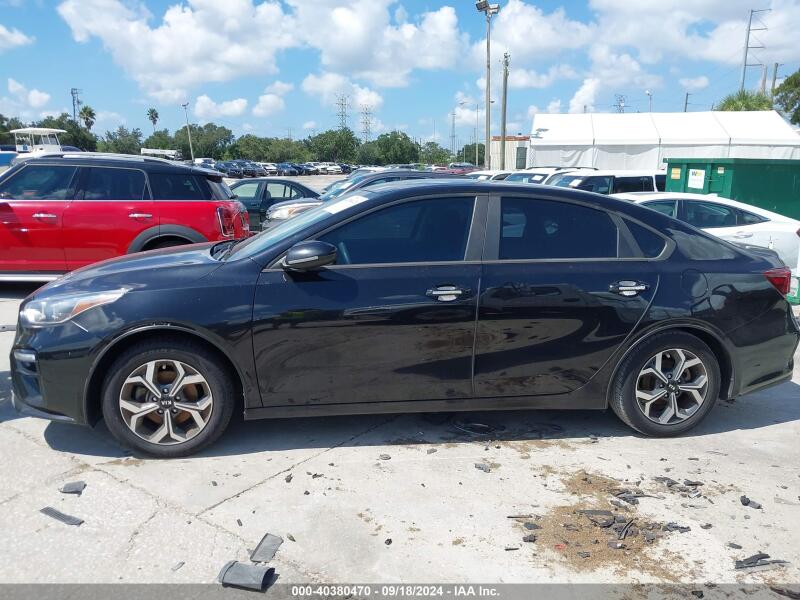 2019 KIA FORTE LXS - 3KPF24AD4KE045823 | SeoVin.biz