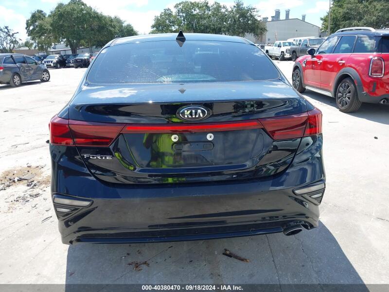 2019 KIA FORTE LXS - 3KPF24AD4KE045823 | SeoVin.biz