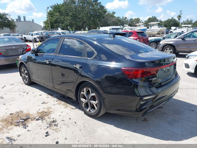2019 KIA FORTE LXS - 3KPF24AD4KE045823 | SeoVin.biz