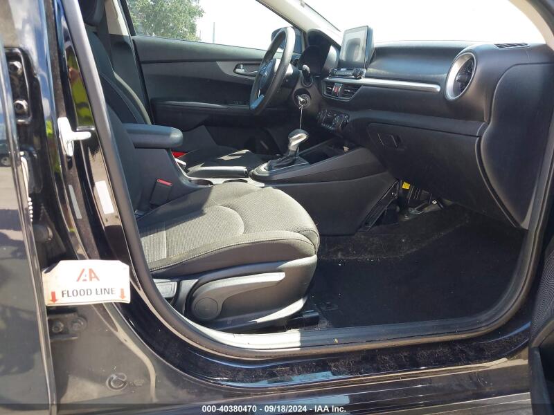 2019 KIA FORTE LXS - 3KPF24AD4KE045823 | SeoVin.biz