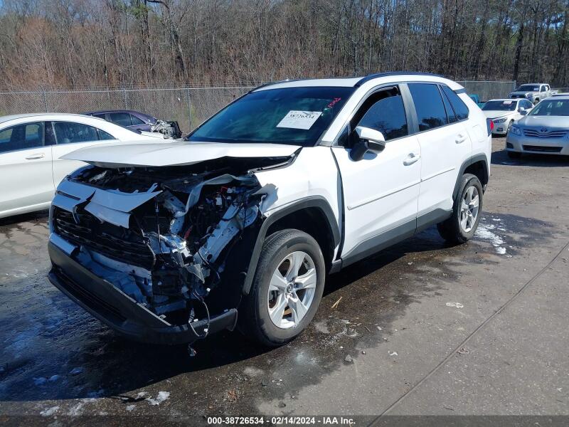 2020 TOYOTA RAV4 XLE - 2T3W1RFV3LC072116 | SeoVin.biz
