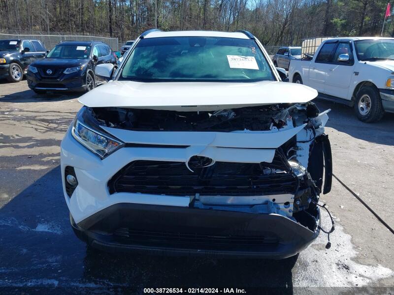 2020 TOYOTA RAV4 XLE - 2T3W1RFV3LC072116 | SeoVin.biz