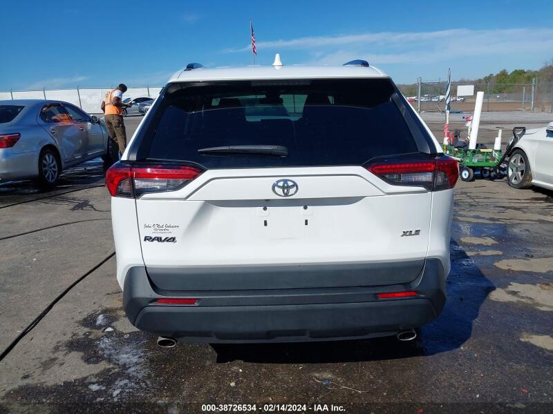 2020 TOYOTA RAV4 XLE - 2T3W1RFV3LC072116 | SeoVin.biz