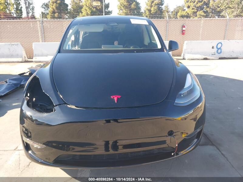 2024 TESLA MODEL Y LONG RANGE DUAL MOTOR ALL-WHEEL DRIVE - 7SAYGDEE5RF982457 | SeoVin.biz