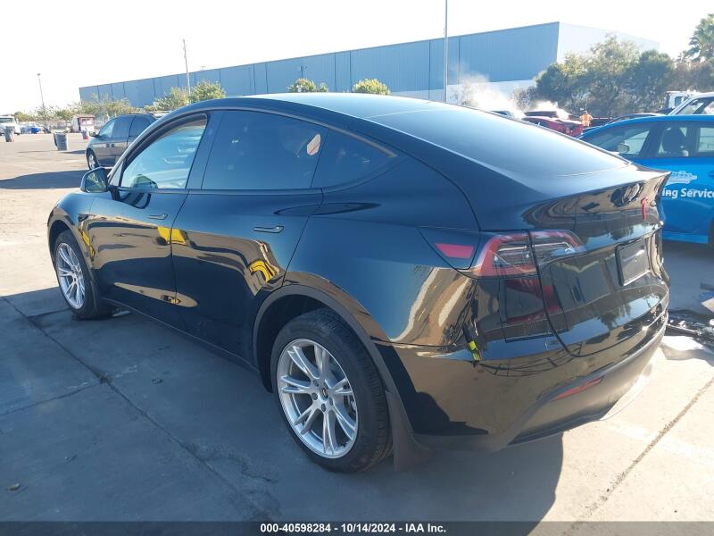 2024 TESLA MODEL Y LONG RANGE DUAL MOTOR ALL-WHEEL DRIVE - 7SAYGDEE5RF982457 | SeoVin.biz