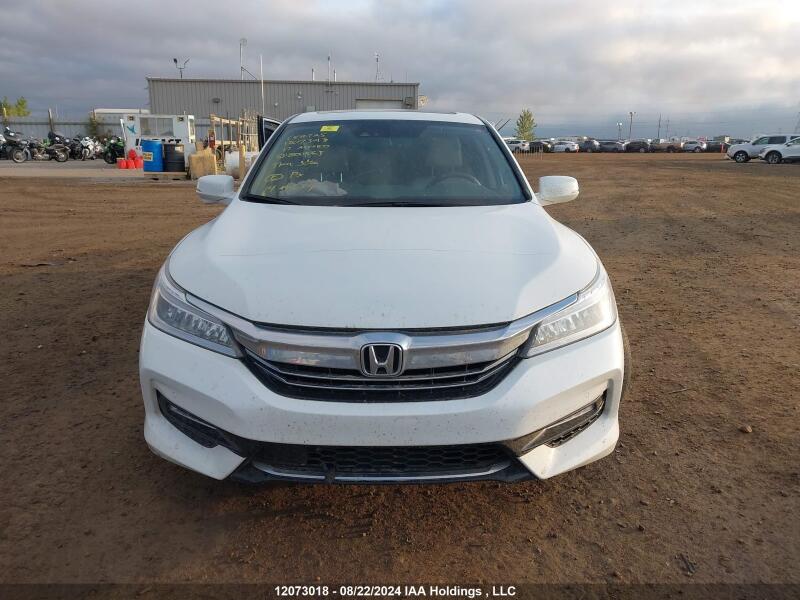 2017 HONDA ACCORD TOURING HYBRID - JHMCR6F7XHC800565 | SeoVin.biz