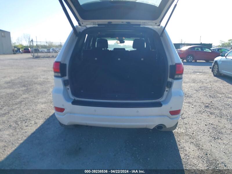 2018 JEEP GRAND CHEROKEE LAREDO - 1C4RJFAG0JC147518 | SeoVin.biz