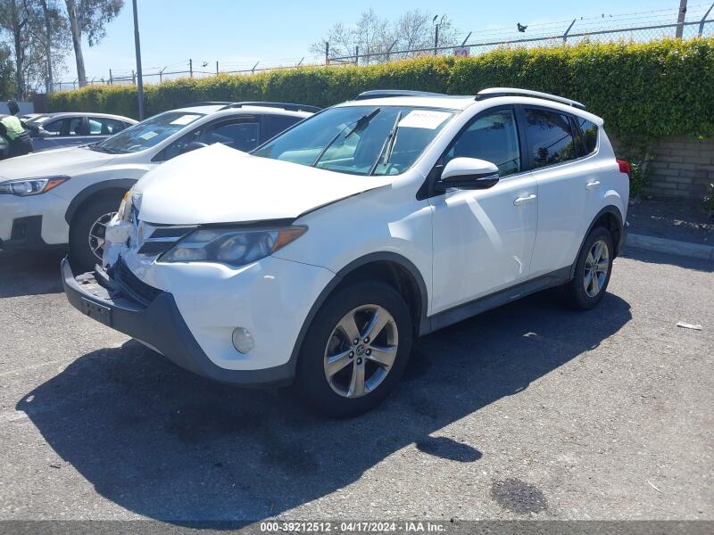 2015 TOYOTA RAV4 XLE - JTMWFREV0FD064767 | SeoVin.biz