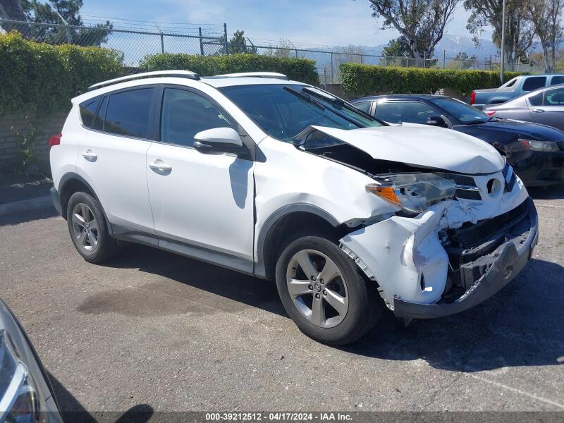 2015 TOYOTA RAV4 XLE - JTMWFREV0FD064767 | SeoVin.biz