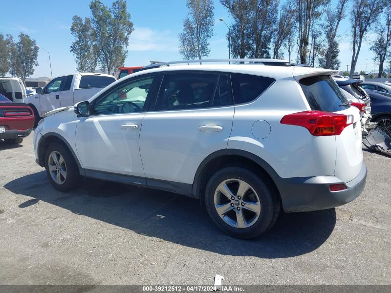 2015 TOYOTA RAV4 XLE - JTMWFREV0FD064767 | SeoVin.biz