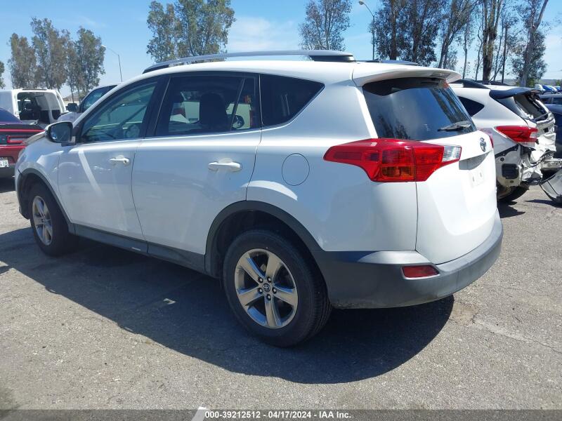 2015 TOYOTA RAV4 XLE - JTMWFREV0FD064767 | SeoVin.biz