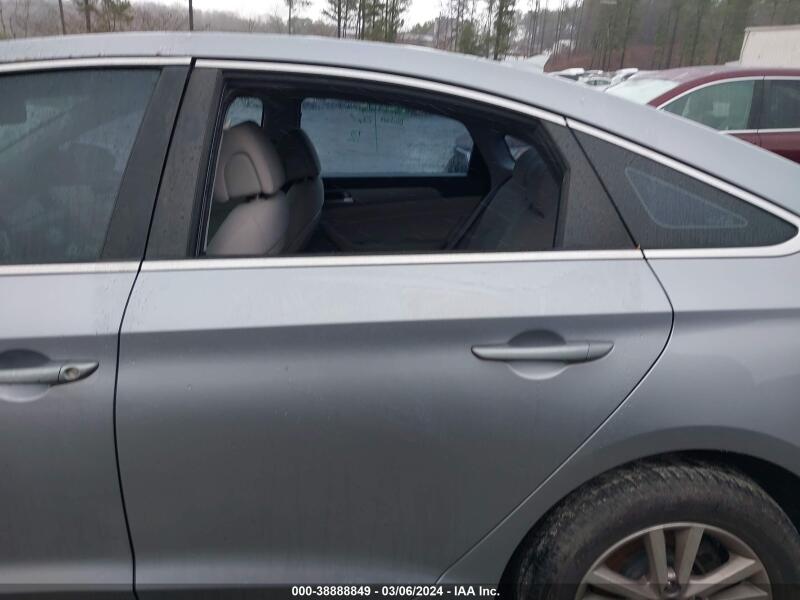 2015 HYUNDAI SONATA SE - 5NPE24AF8FH241441 | SeoVin.biz