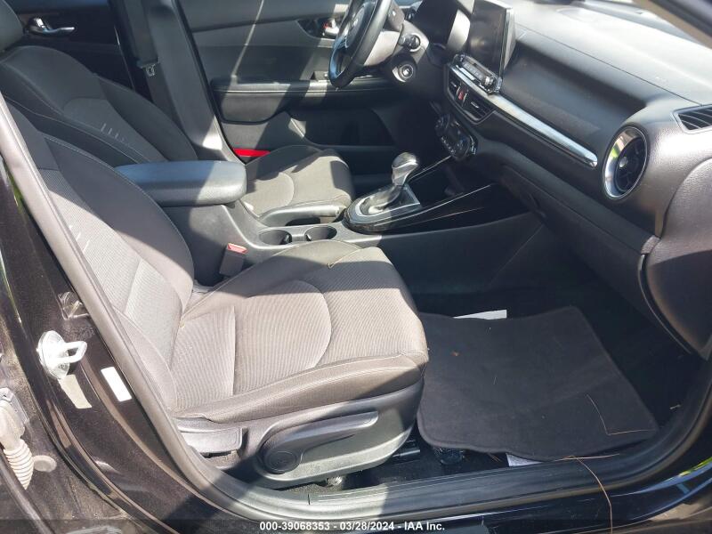 2019 KIA FORTE S - 3KPF34ADXKE021118 | SeoVin.biz