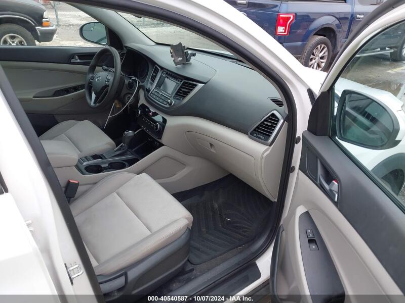 2016 HYUNDAI TUCSON SE - KM8J33A45GU119921 | SeoVin.biz
