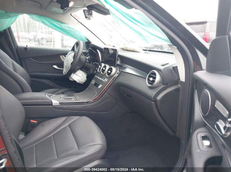 2021 MERCEDES-BENZ GLC 300 4MATIC SUV - W1N0G8EB8MF881420 | SeoVin.biz
