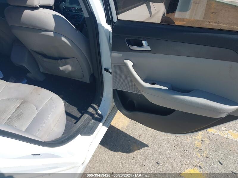 2016 HYUNDAI SONATA SE - 5NPE24AF9GH316715 | SeoVin.biz