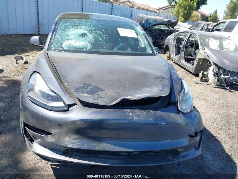 2022 TESLA MODEL 3 PERFORMANCE DUAL MOTOR ALL-WHEEL DRIVE - 5YJ3E1EC8NF127806 | SeoVin.biz