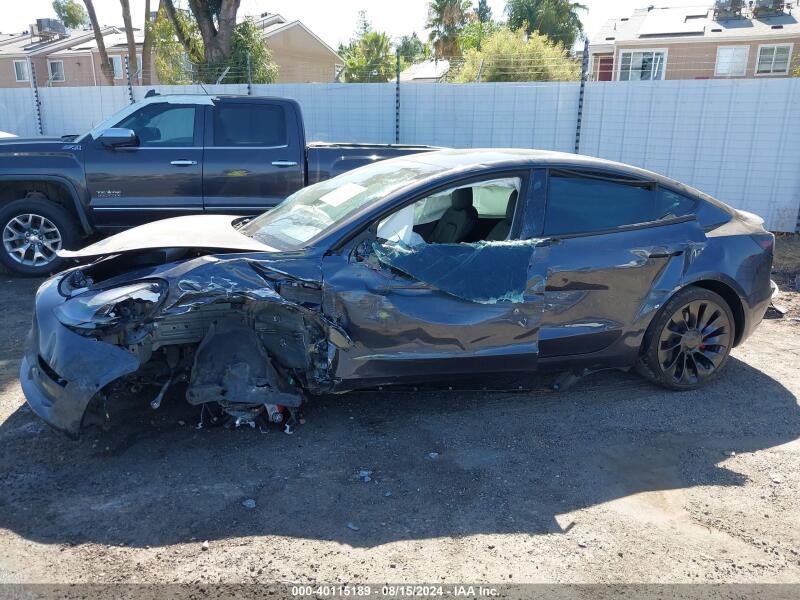2022 TESLA MODEL 3 PERFORMANCE DUAL MOTOR ALL-WHEEL DRIVE - 5YJ3E1EC8NF127806 | SeoVin.biz
