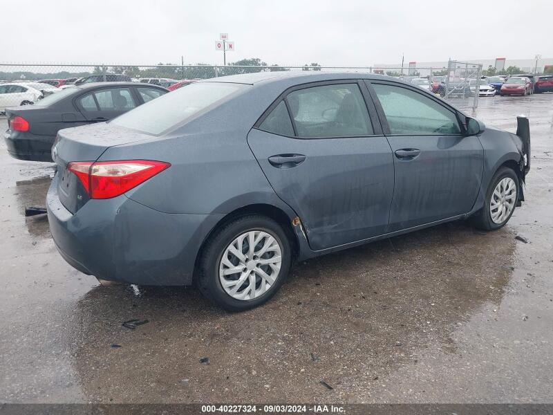 2017 TOYOTA COROLLA LE - 5YFBURHEXHP594471 | SeoVin.biz